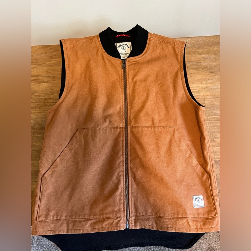 Iron & Resin vest